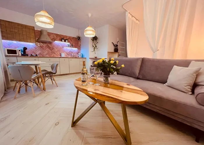 Sunset アパート イェレニャ・グーラ